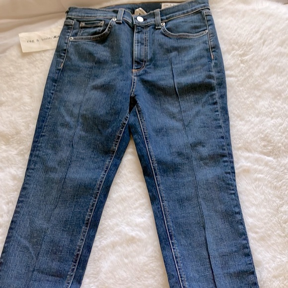 Rag & bone jeans brand new, soft, stretchy, stylish dark wash jeans, high rise - Picture 11 of 11
